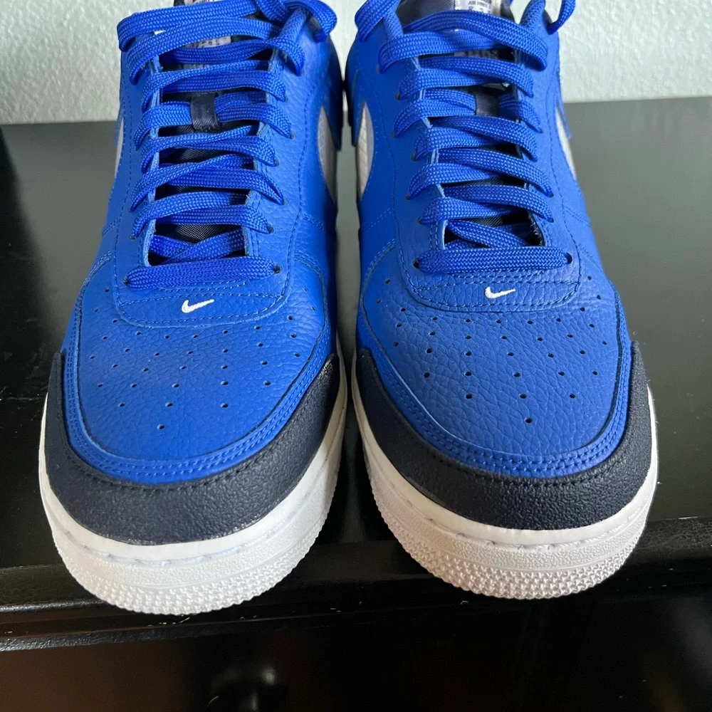 AF1 - Picture 2 of 2